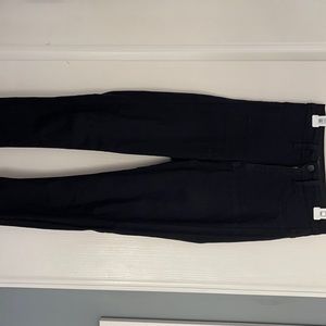 Black skinny jeans